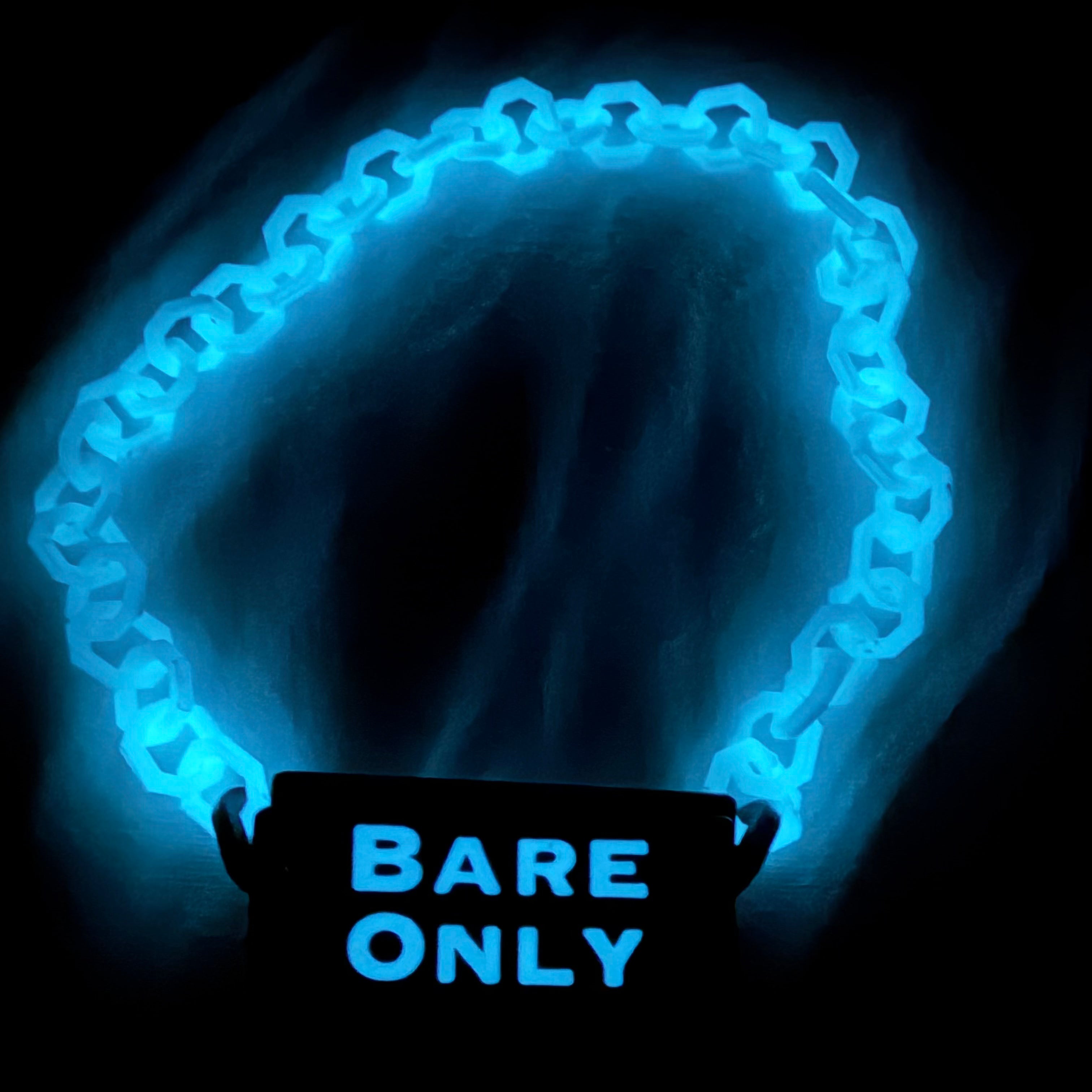 Anhänger "BARE ONLY"